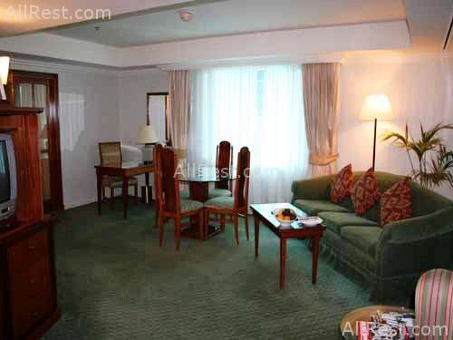 JW Marriott Hotel 10